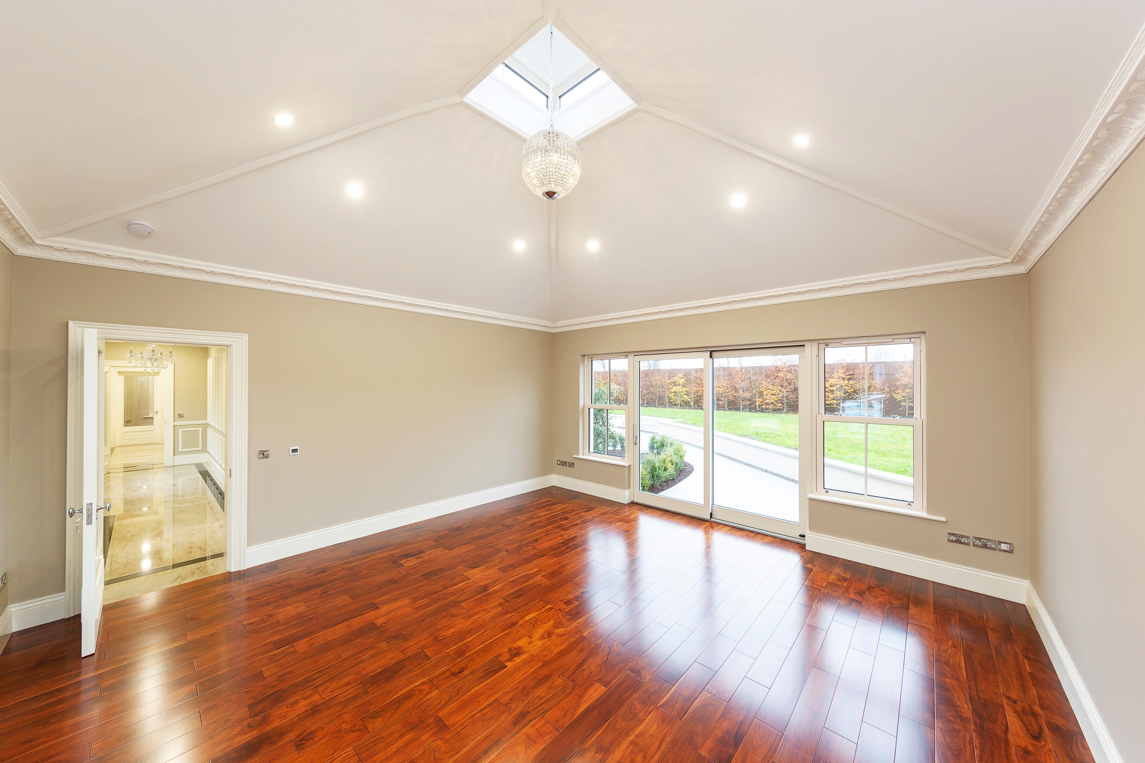 Torquay Foxrock room photo