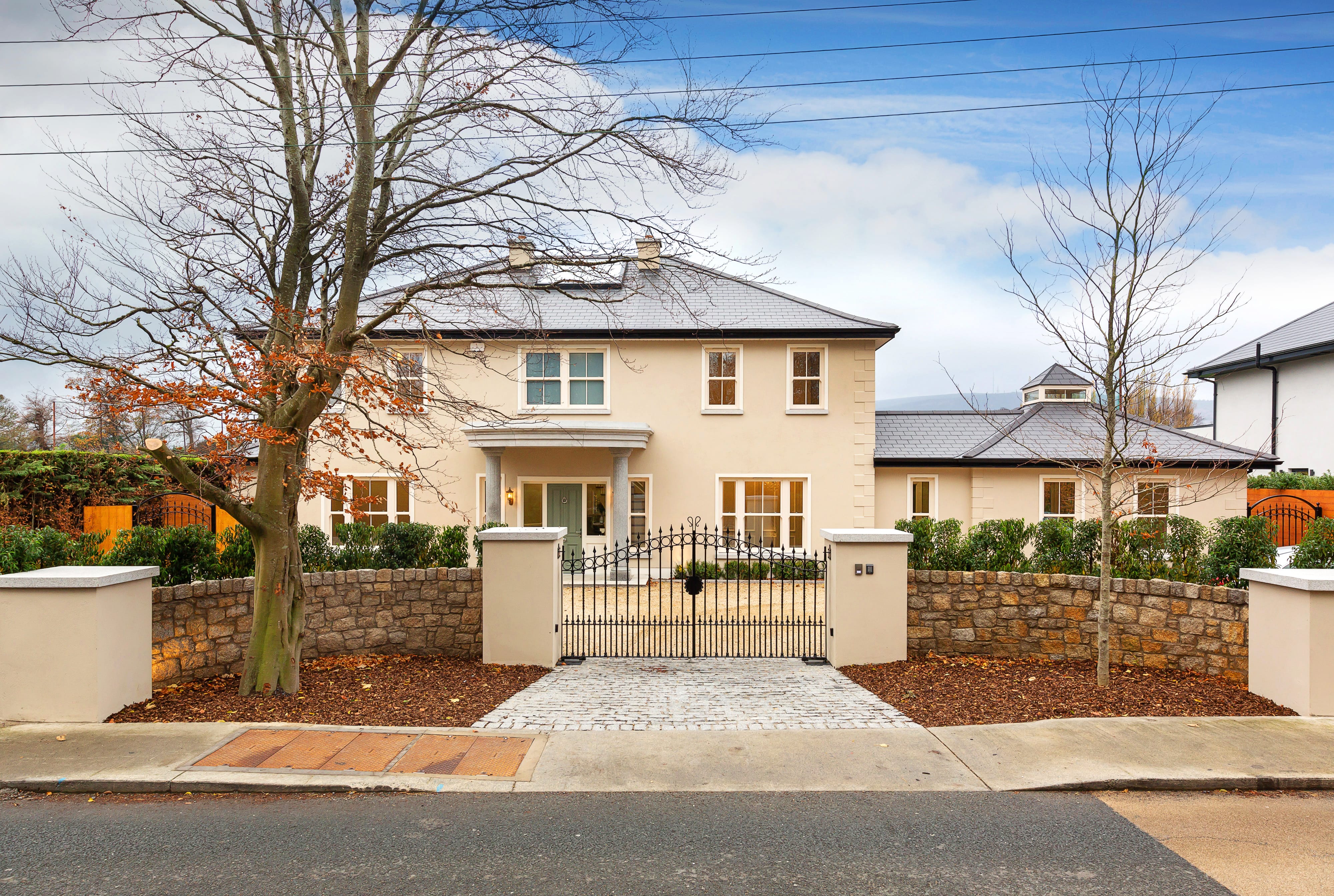Torquay Road, Foxrock, front